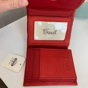 Fossil red leather wallet BRAND NEW WITH TAGS